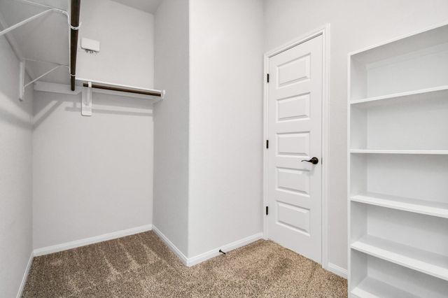 395 Hunter Ranch Way, Dayton, TX 77535