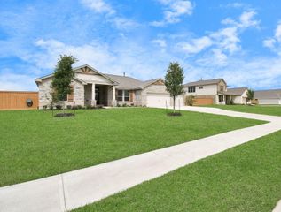 395 Hunter Ranch Way, Dayton, TX 77535