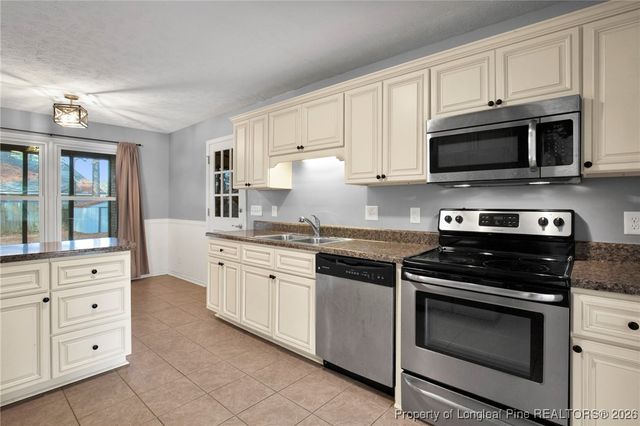 7030 Trevor Lane, Fayetteville, NC 28314