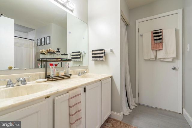 1410 SENTRY, Eagleville, PA 19403