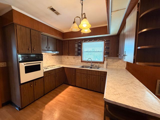 324 Hicks Lane, London, KY 40744
