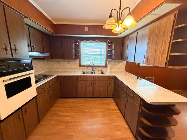 324 Hicks Lane, London, KY 40744
