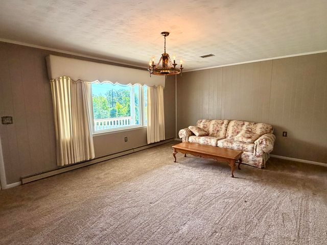 324 Hicks Lane, London, KY 40744