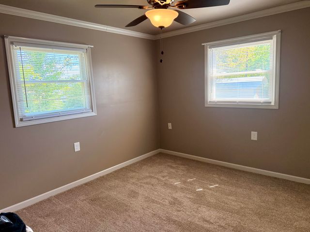 324 Hicks Lane, London, KY 40744