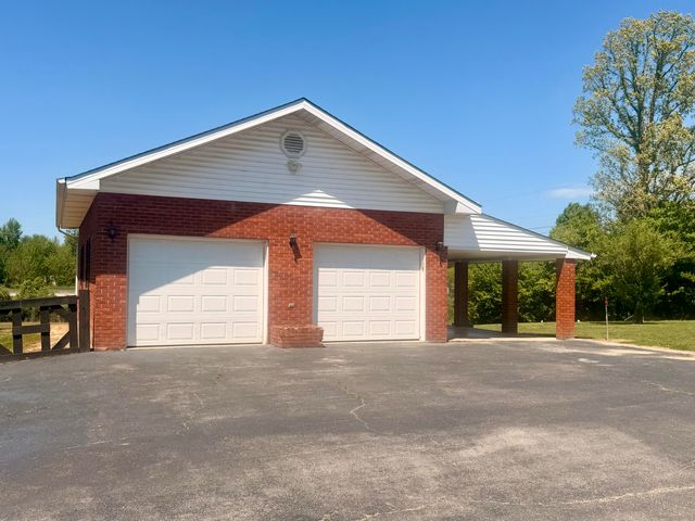324 Hicks Lane, London, KY 40744