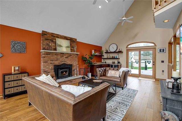 176 Timberlink Drive, Grand Island, NY 14072