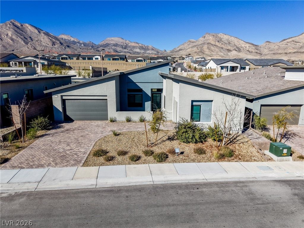 477 Highview Ridge Avenue, Las Vegas, NV 89138 — photo 4