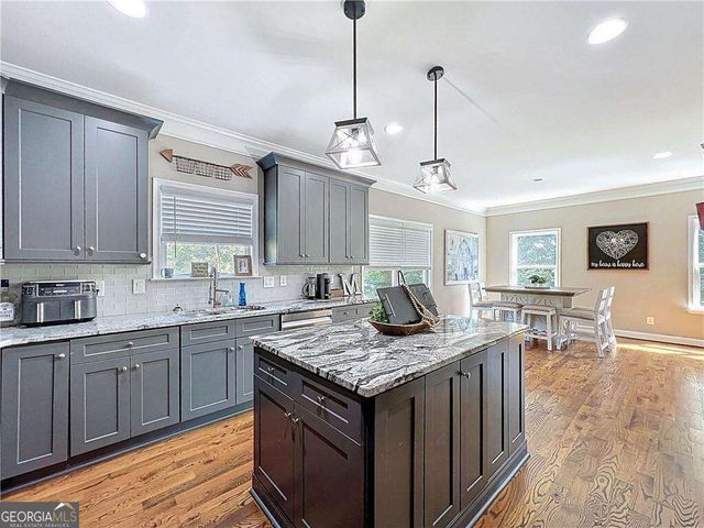 9 Hillshire Drive, Cartersville, GA 30120