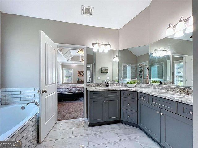 9 Hillshire Drive, Cartersville, GA 30120