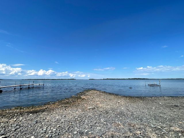 45 Campano Drive, Georgia, VT 05478