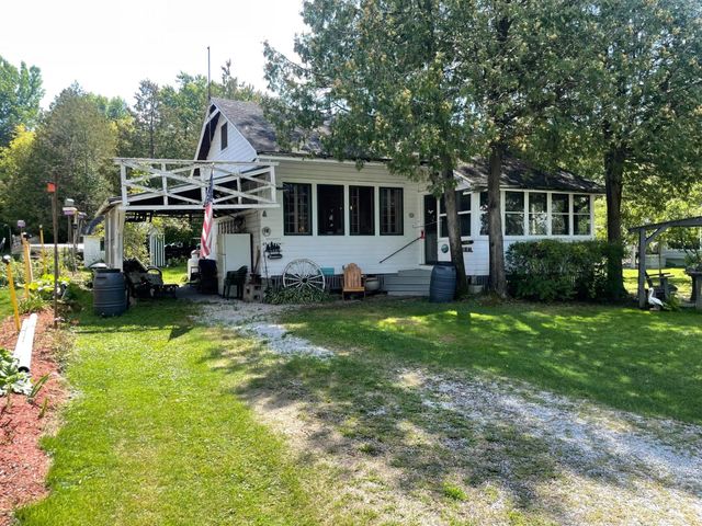 45 Campano Drive, Georgia, VT 05478