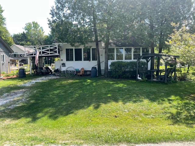 45 Campano Drive, Georgia, VT 05478