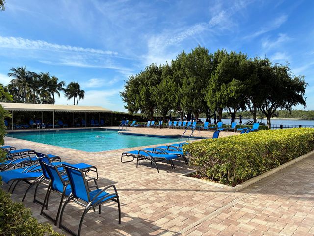 2121 N Ocean Boulevard 806w, Boca Raton, FL 33431