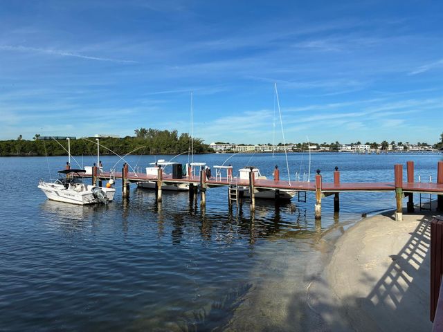 2121 N Ocean Boulevard 806w, Boca Raton, FL 33431