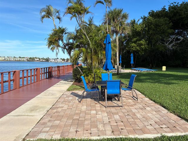 2121 N Ocean Boulevard 806w, Boca Raton, FL 33431