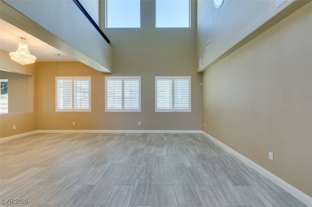 3994 JACOB LAKE Circle, Las Vegas, NV 89118