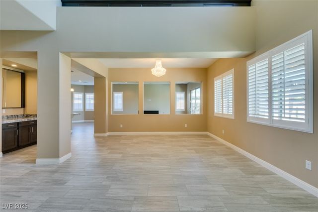 3994 JACOB LAKE Circle, Las Vegas, NV 89118