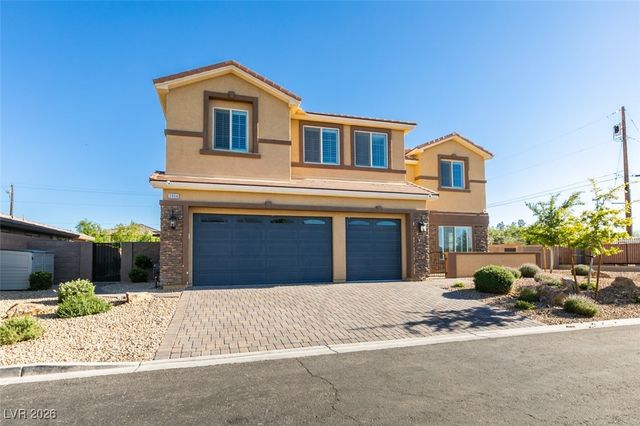 3994 JACOB LAKE Circle, Las Vegas, NV 89118