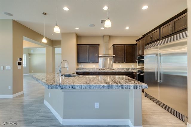 3994 JACOB LAKE Circle, Las Vegas, NV 89118