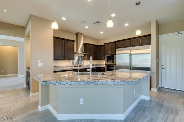 3994 JACOB LAKE Circle, Las Vegas, NV 89118