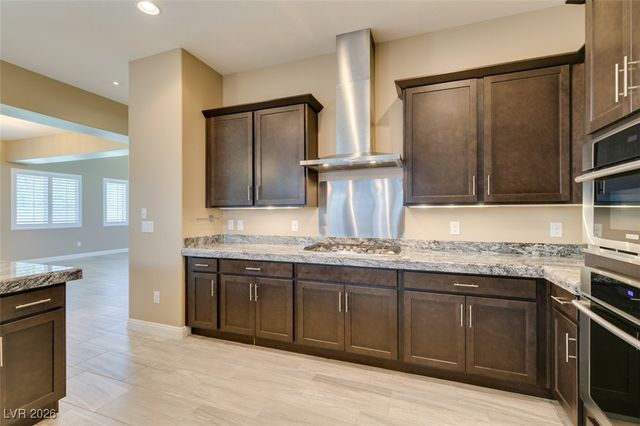 3994 JACOB LAKE Circle, Las Vegas, NV 89118