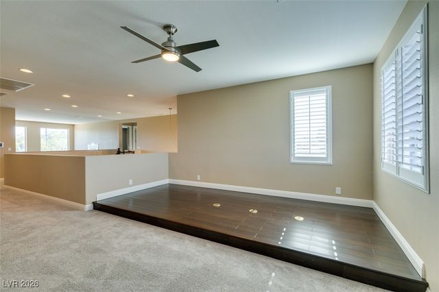 3994 JACOB LAKE Circle, Las Vegas, NV 89118