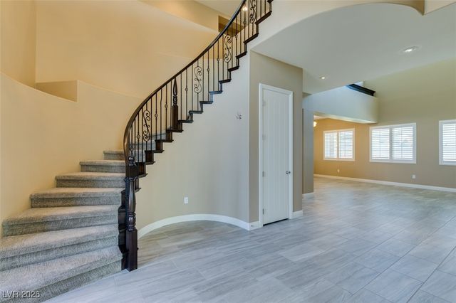 3994 JACOB LAKE Circle, Las Vegas, NV 89118