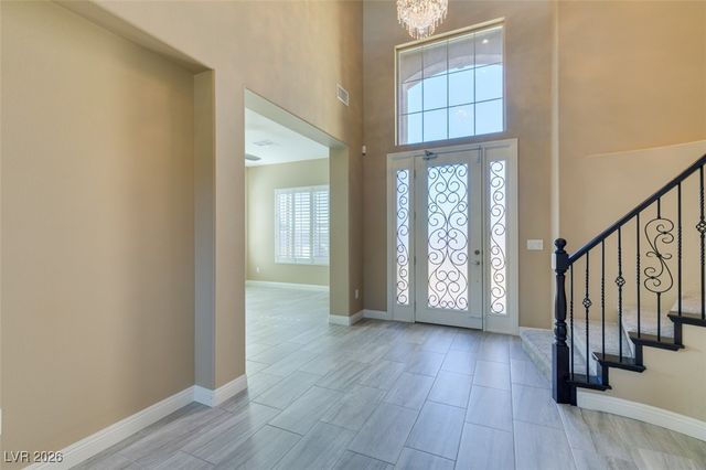 3994 JACOB LAKE Circle, Las Vegas, NV 89118