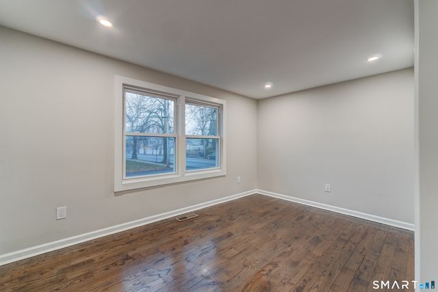 327 Concord Street, New Haven, CT 06512