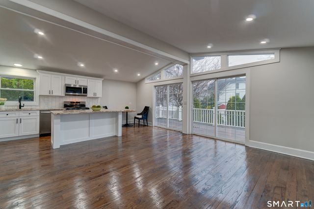 327 Concord Street, New Haven, CT 06512