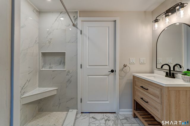 327 Concord Street, New Haven, CT 06512