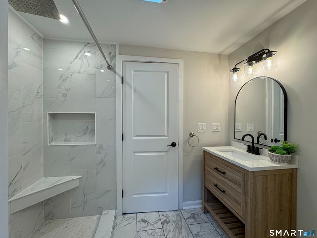 327 Concord Street, New Haven, CT 06512