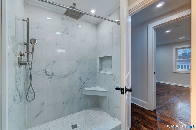 327 Concord Street, New Haven, CT 06512