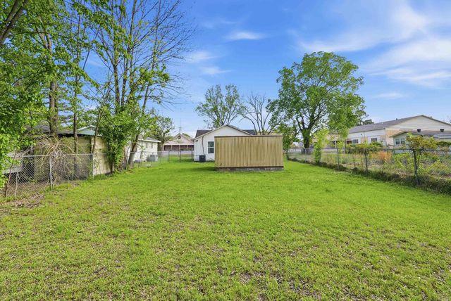 604 Spruce Street, Conway, AR 72032