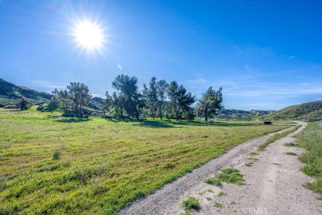 15000 Baker Canyon Road, Canyon Country, CA 91390