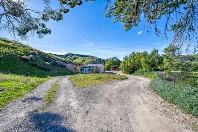 15000 Baker Canyon Road, Canyon Country, CA 91390