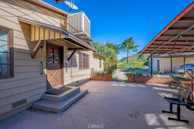 15000 Baker Canyon Road, Canyon Country, CA 91390