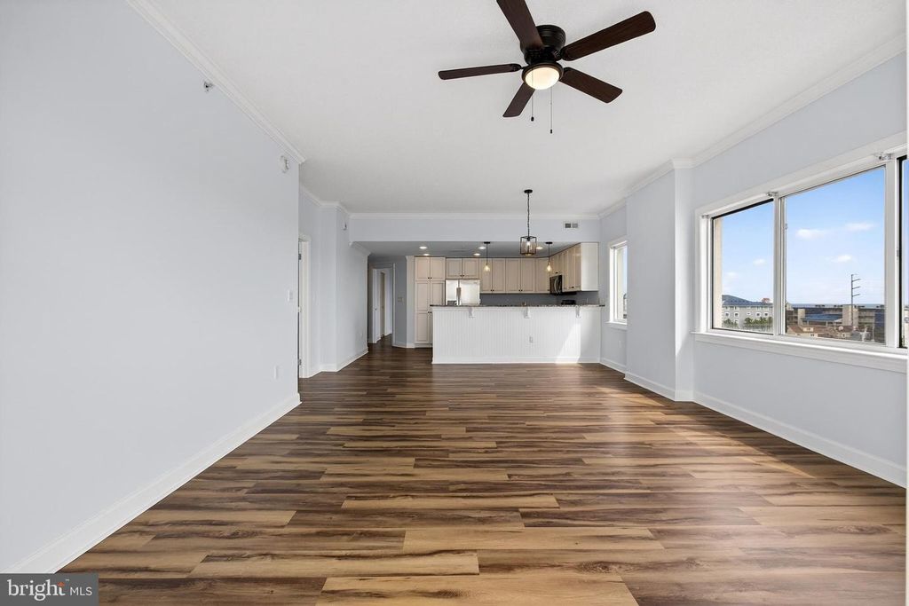 Image 10 of property listing at 4601-B COASTAL HWY #504, Ocean City, MD 21842
