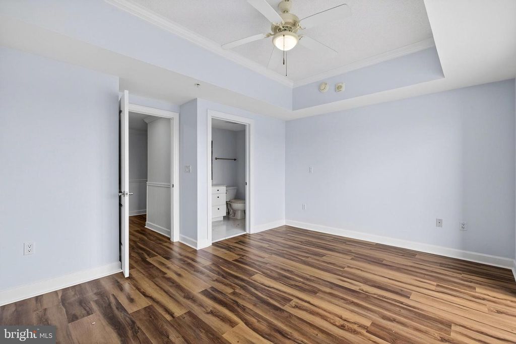 Image 20 of property listing at 4601-B COASTAL HWY #504, Ocean City, MD 21842