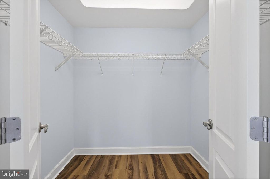 Image 32 of property listing at 4601-B COASTAL HWY #504, Ocean City, MD 21842