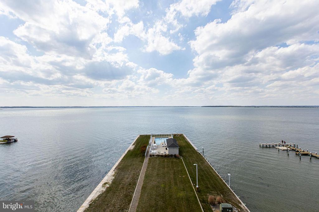 Image 48 of property listing at 4601-B COASTAL HWY #504, Ocean City, MD 21842