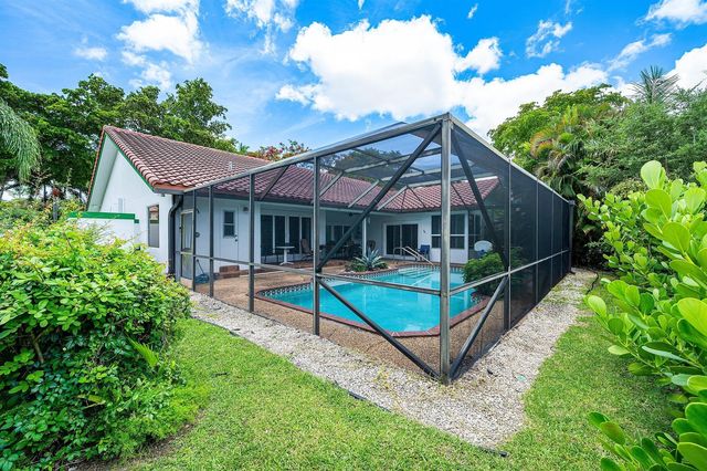 2601 NW 27th Terrace, Boca Raton, FL 33434