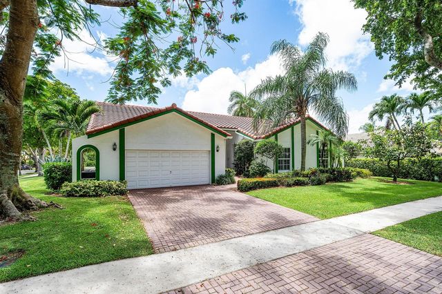 2601 NW 27th Terrace, Boca Raton, FL 33434