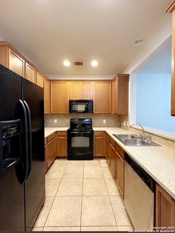 2509 grayson cir, San Antonio, TX 78232