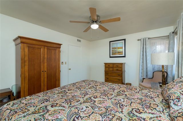 215 N Kenwood Street 303, Glendale, CA 91206