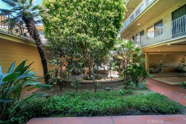 215 N Kenwood Street 303, Glendale, CA 91206