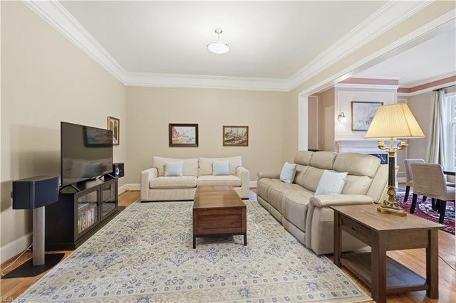 316 College PL, Norfolk, VA 23510