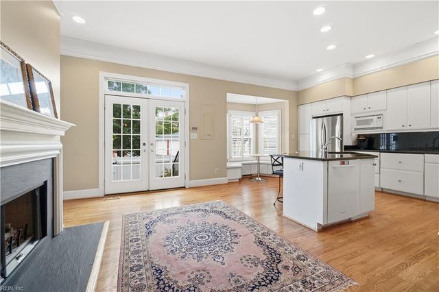 316 College PL, Norfolk, VA 23510