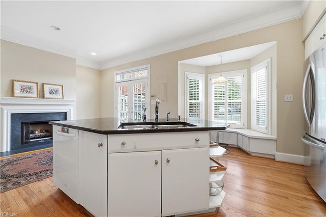 316 College PL, Norfolk, VA 23510