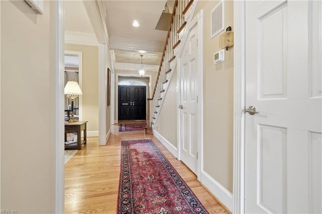 316 College PL, Norfolk, VA 23510